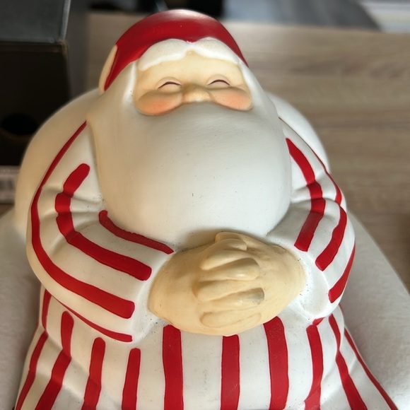 Department 56 Large Sleeping Ceramic Bisque Santa With Sleeping Cat in Chair - Picture 4 of 9